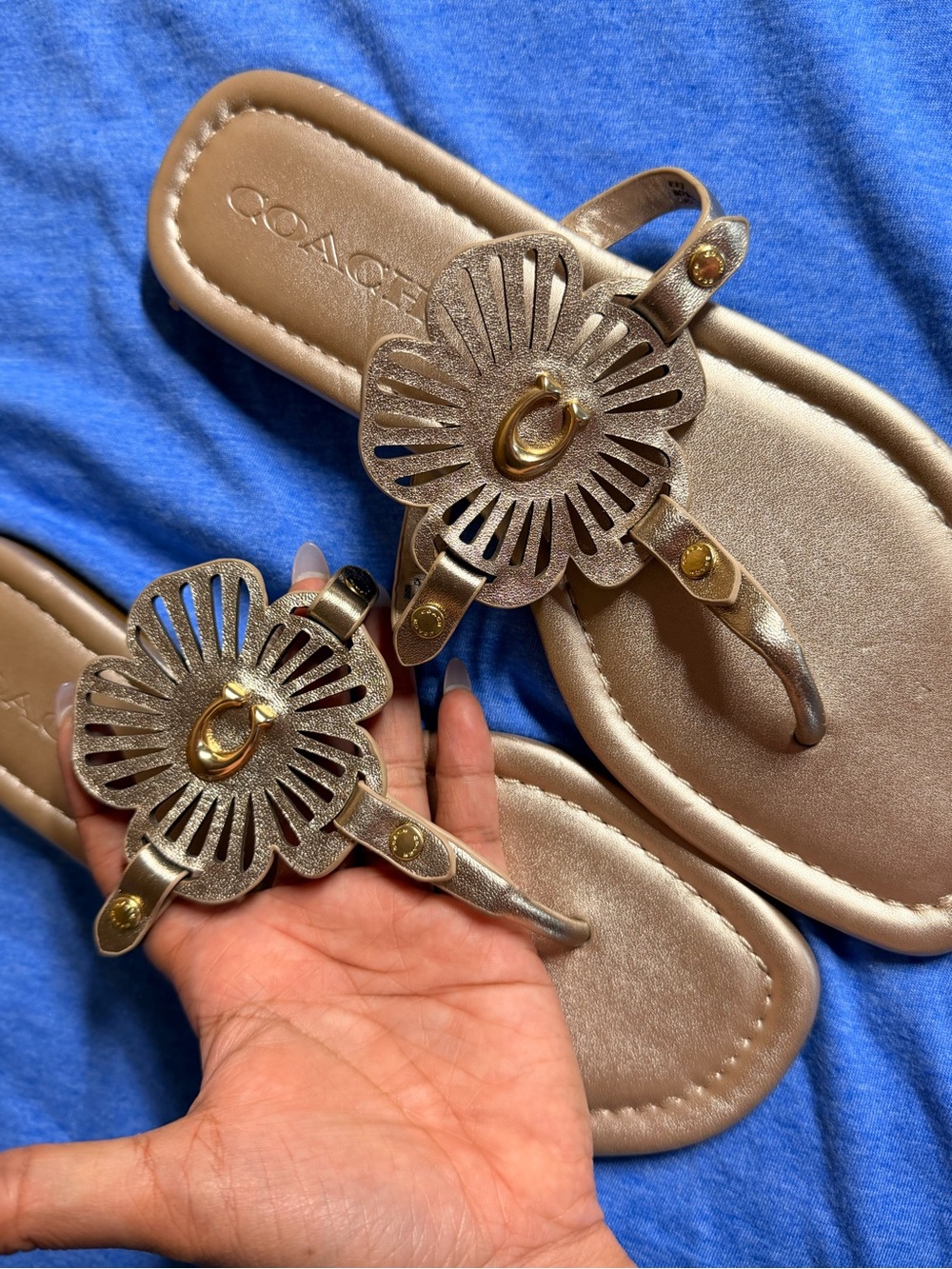 Coach Metallic Rose Gold Floral Logo Thong Sandals - Picture 2 of 8